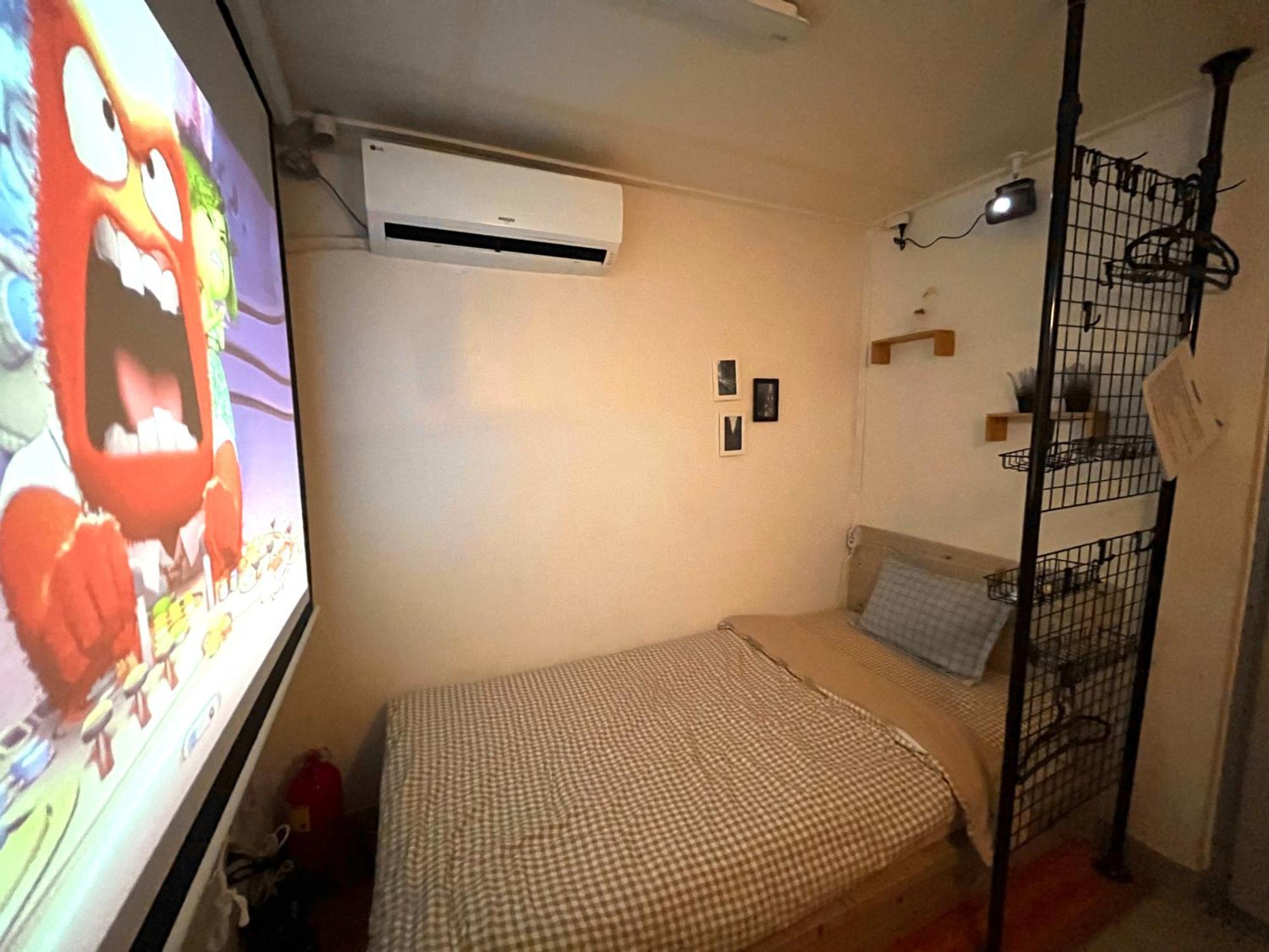 Yakorea Hostel Dongdaemun Seoul Bagian luar foto